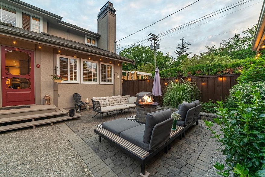 2989 W 40th Avenue
