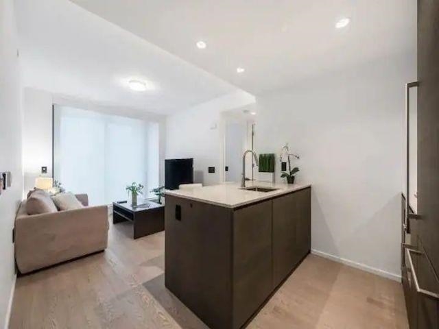 1504 1408 Robson Street