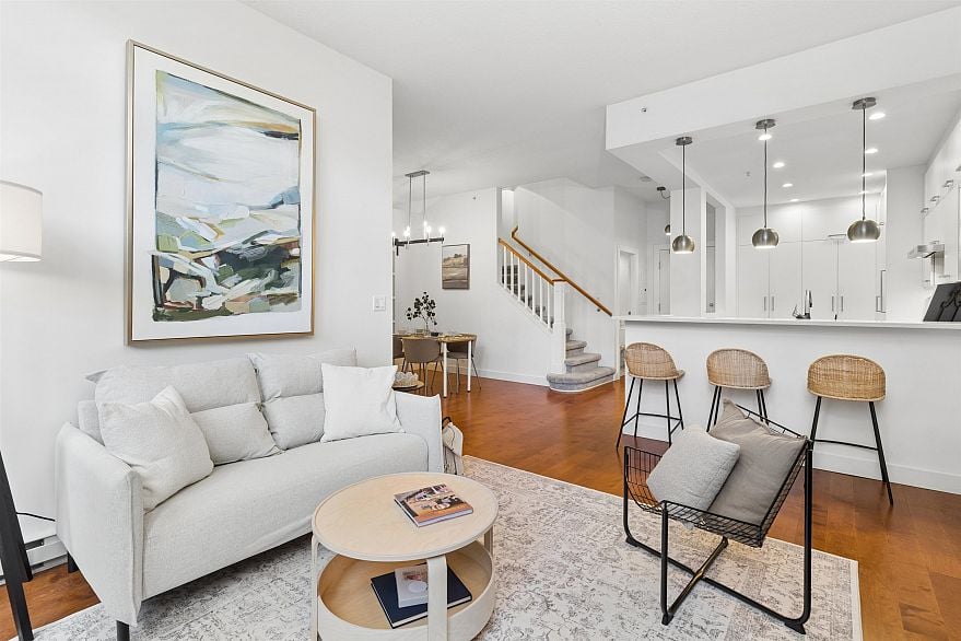 2288 Redbud Lane