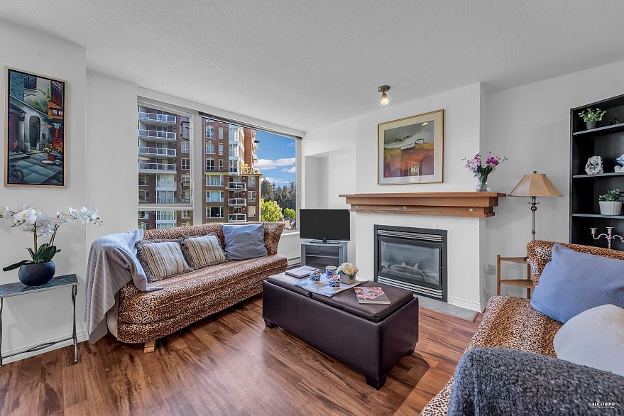 707 5639 Hampton Place