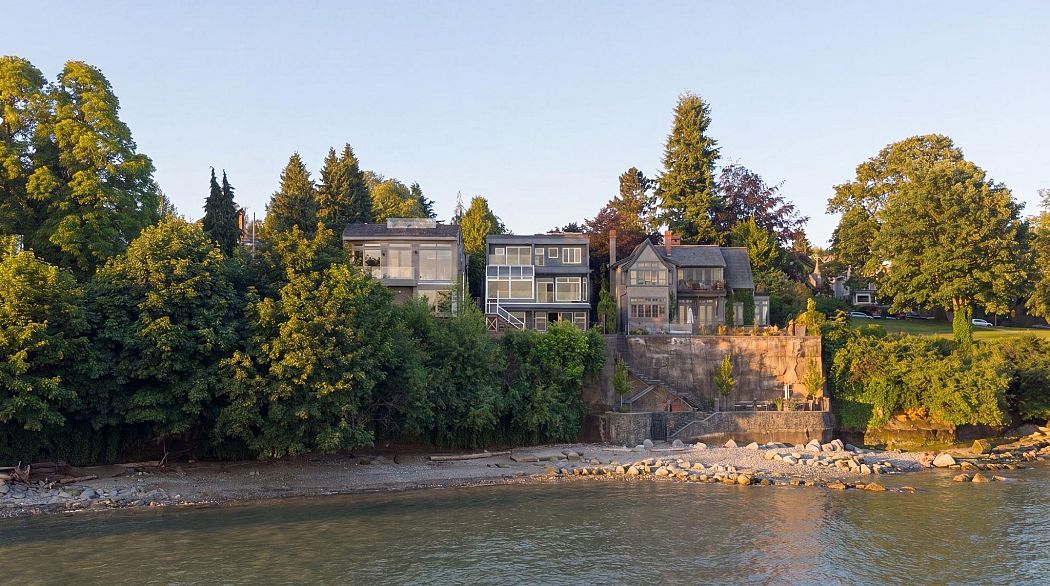 2711 Point Grey Road