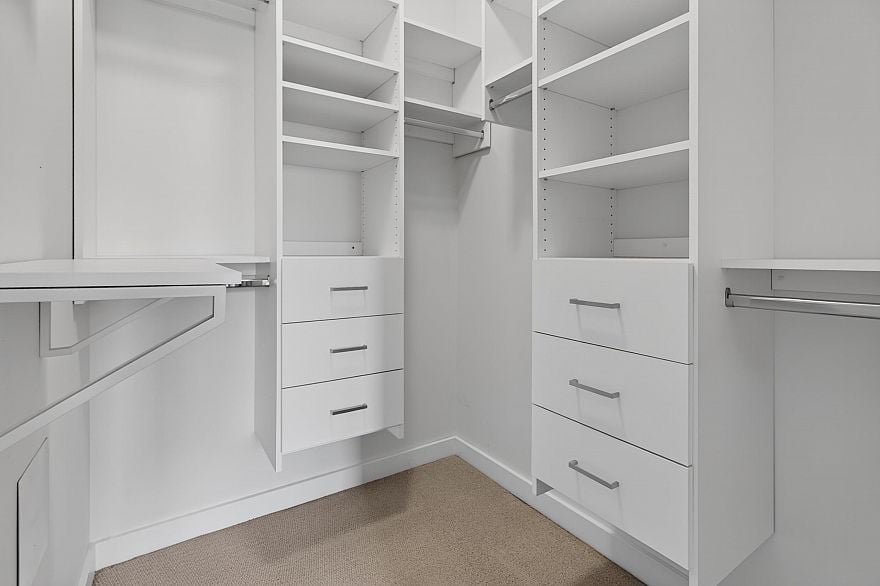 213 250 FRANCIS WAY, New Westminster BC V3L 0E6