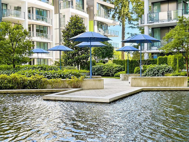 1305 3533 Ross Drive