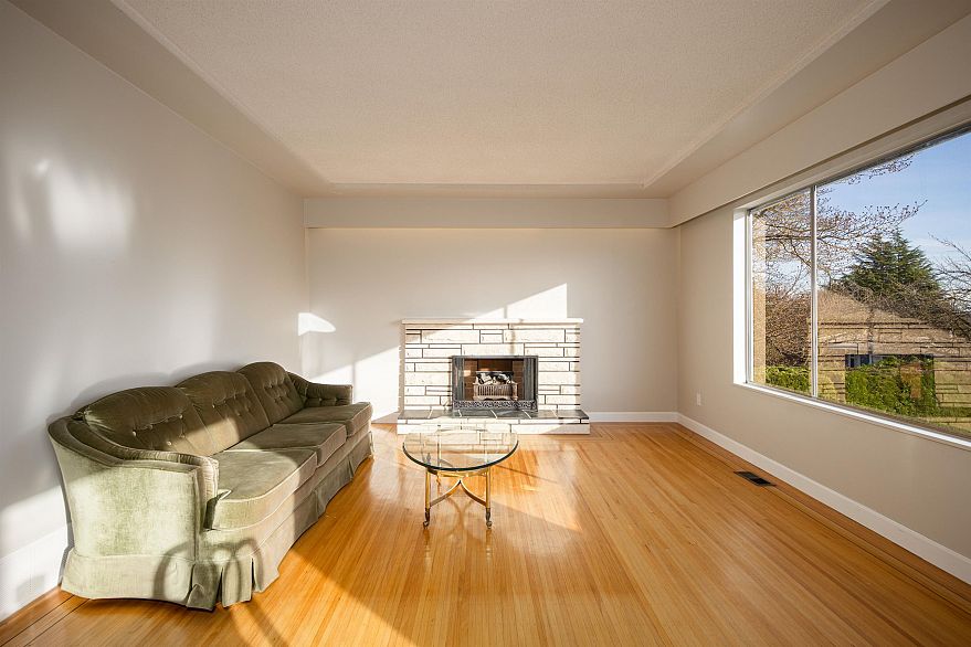 2321 Harrison Drive