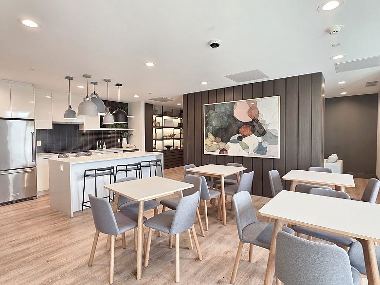 1503 3430 Kent Avenue South