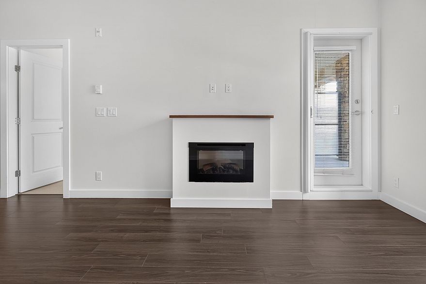 213 250 FRANCIS WAY, New Westminster BC V3L 0E6