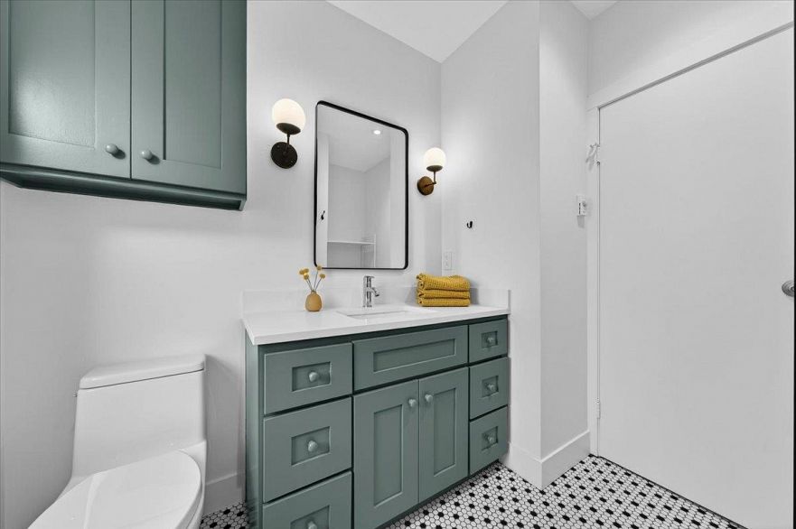 38 W 14th Avenue