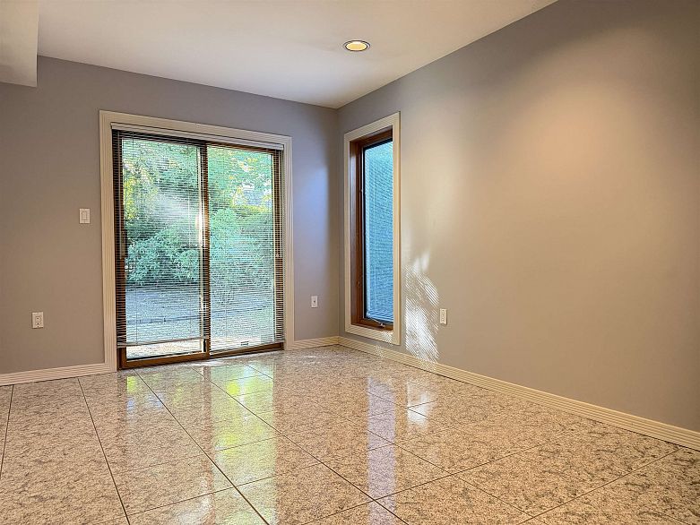 8575 CAPTAINS COVE, Vancouver BC V6P 6S1