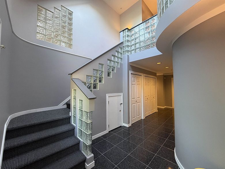 8575 CAPTAINS COVE, Vancouver BC V6P 6S1