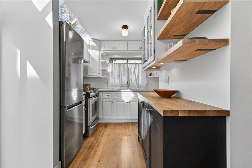 38 W 14th Avenue