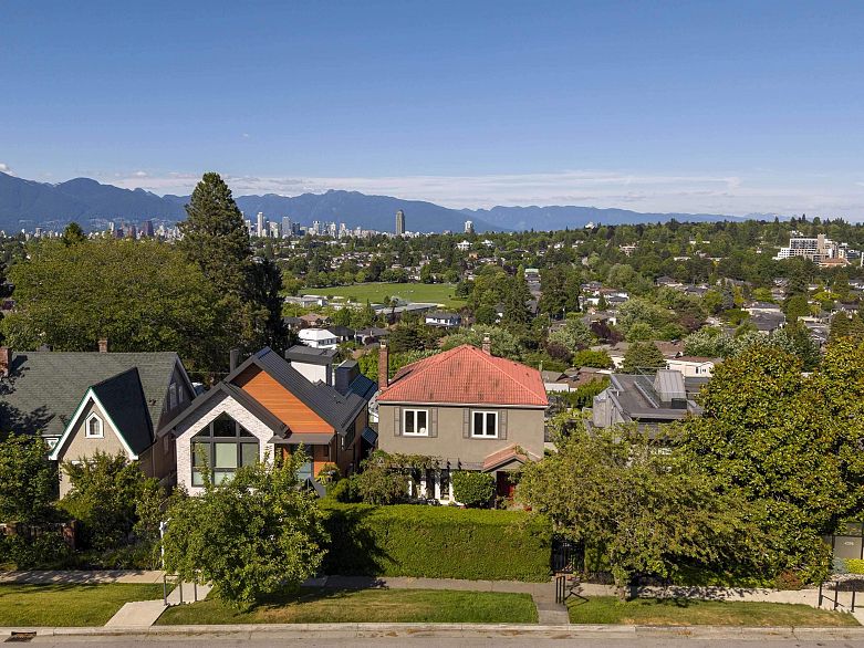 4394 Quesnel Drive