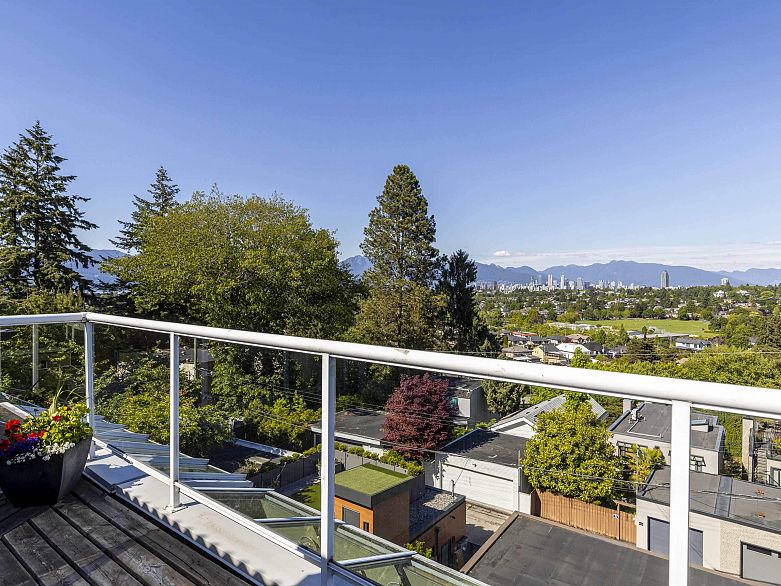 4394 Quesnel Drive