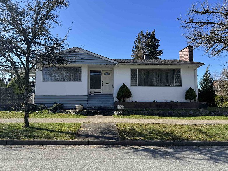 1415 Kaslo Street