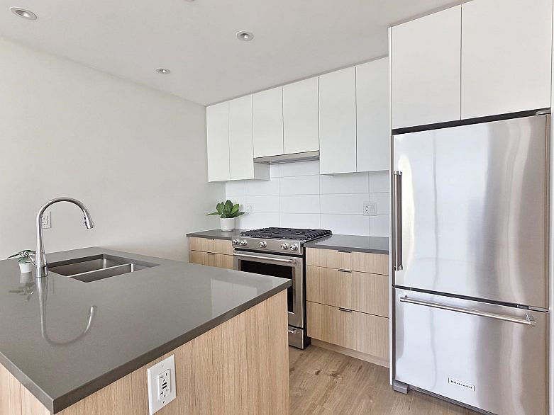 1503 3430 Kent Avenue South