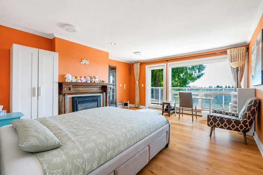 2408 SW Marine Drive