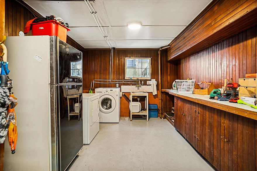 475 W 27th Avenue