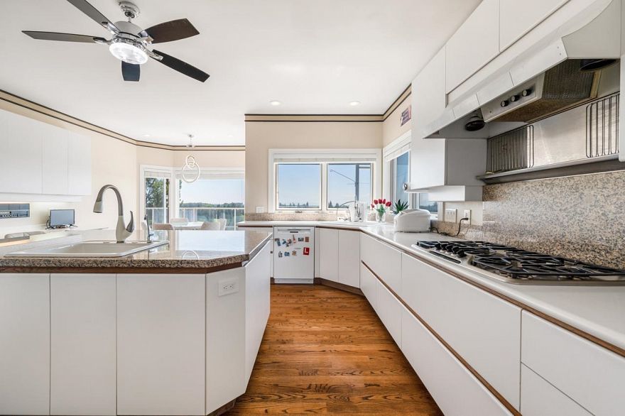 2408 SW Marine Drive