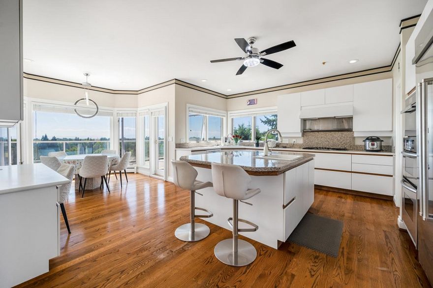2408 SW Marine Drive