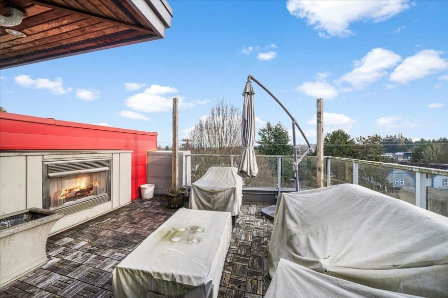 3485 Victoria Drive