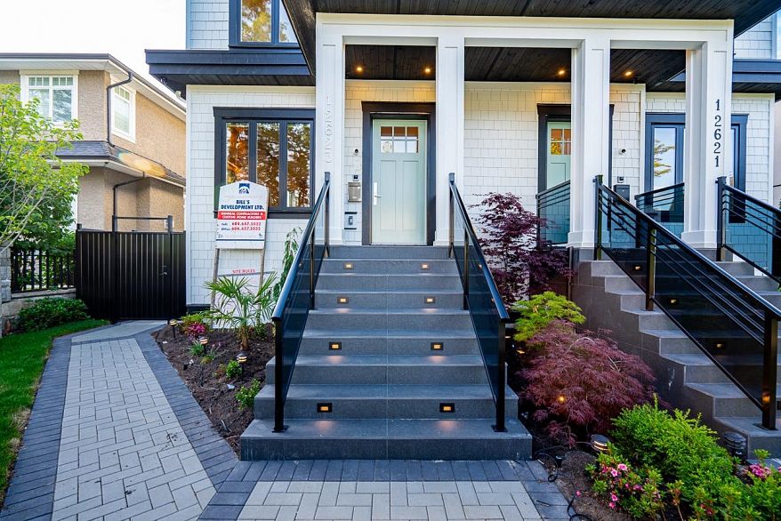 2623 Mcbain Avenue