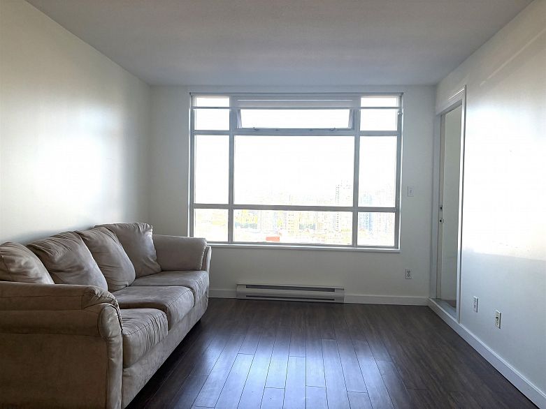 2308 438 Seymour Street