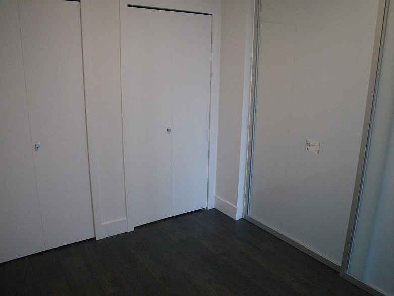 316 2435 Kingsway