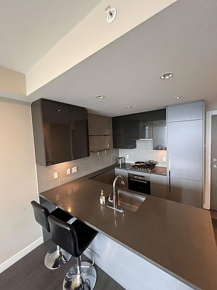 35XX 4508 HAZEL ST., Vancouver BC V5H 0E4