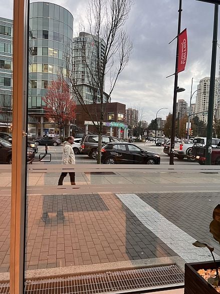 35XX 4508 HAZEL ST., Vancouver BC V5H 0E4