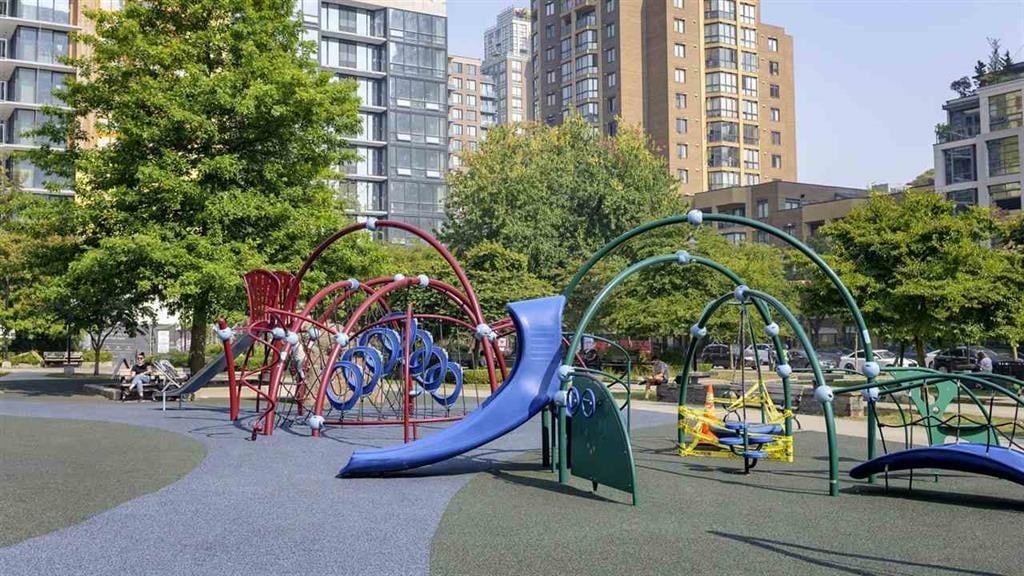 1905 1225 RICHARDS STREET, Vancouver BC V6B 1E6