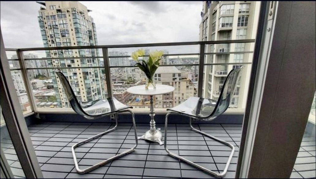 1905 1225 RICHARDS STREET, Vancouver BC V6B 1E6