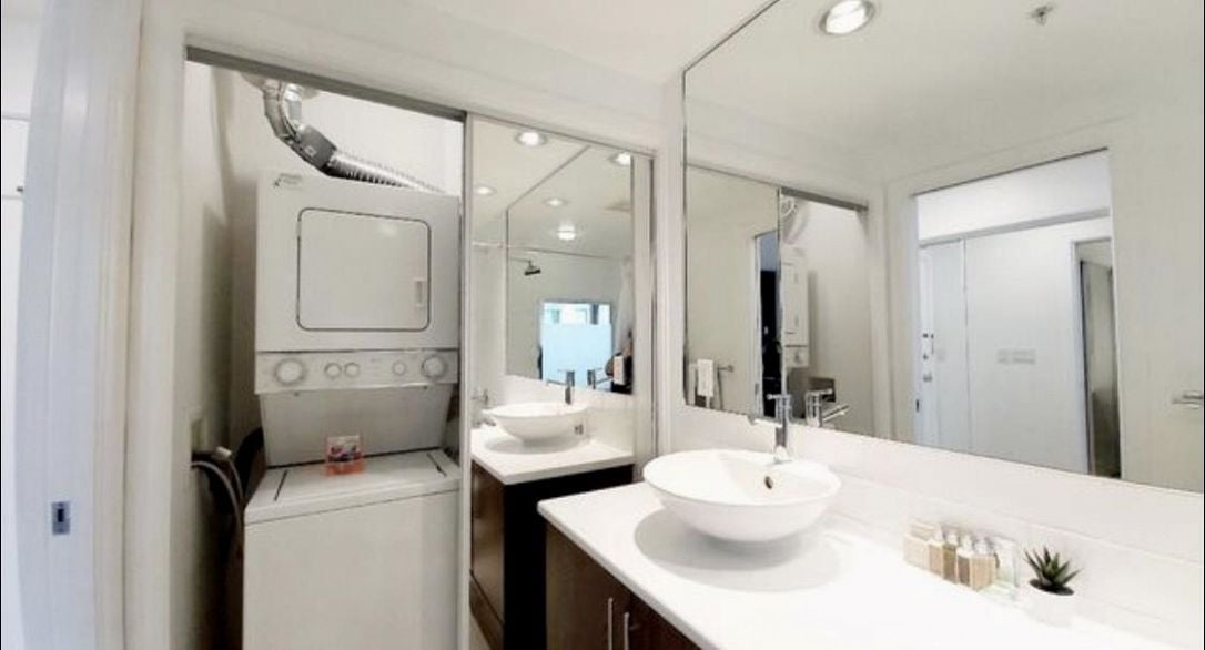 1905 1225 RICHARDS STREET, Vancouver BC V6B 1E6