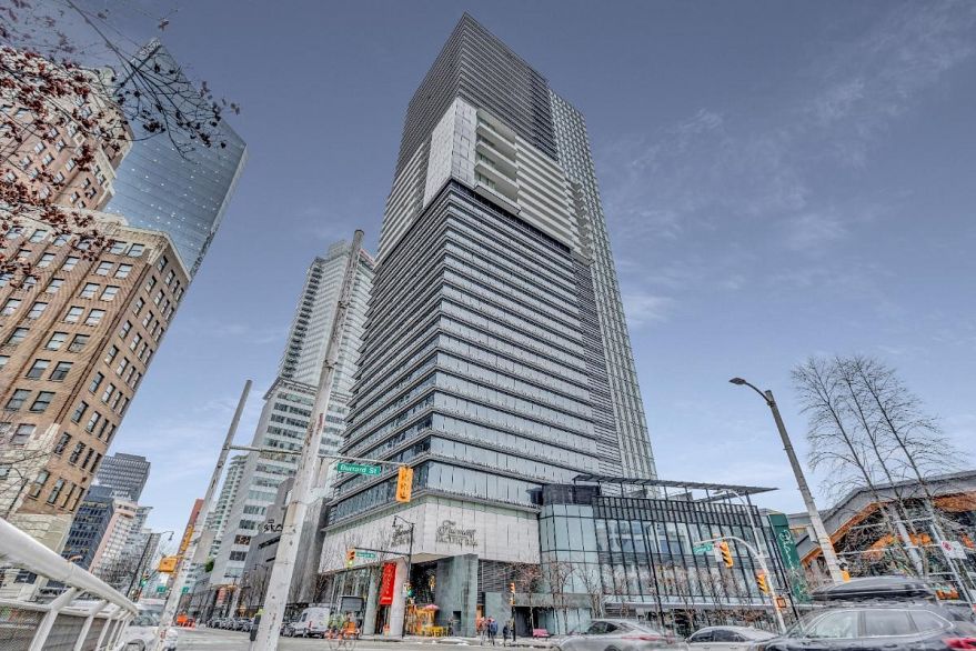3503 1011 W Cordova Street