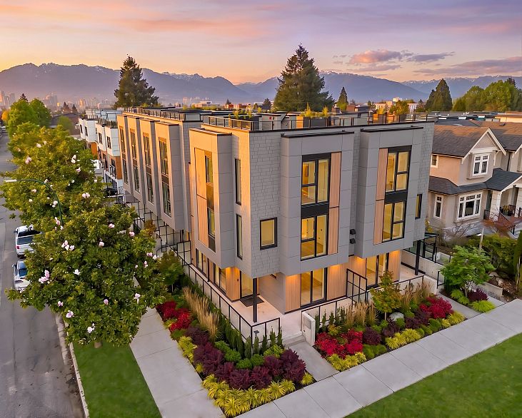 595 W 29th Avenue