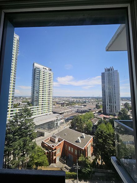 1308 8238 Lord Street