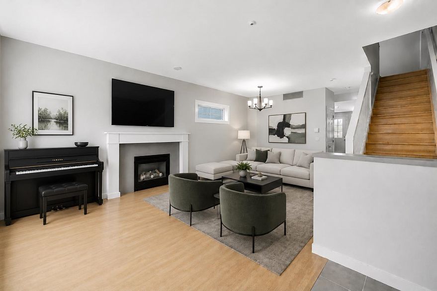3265 Clermont Mews