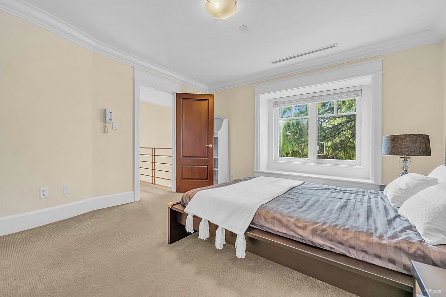 6562 Fremlin Street