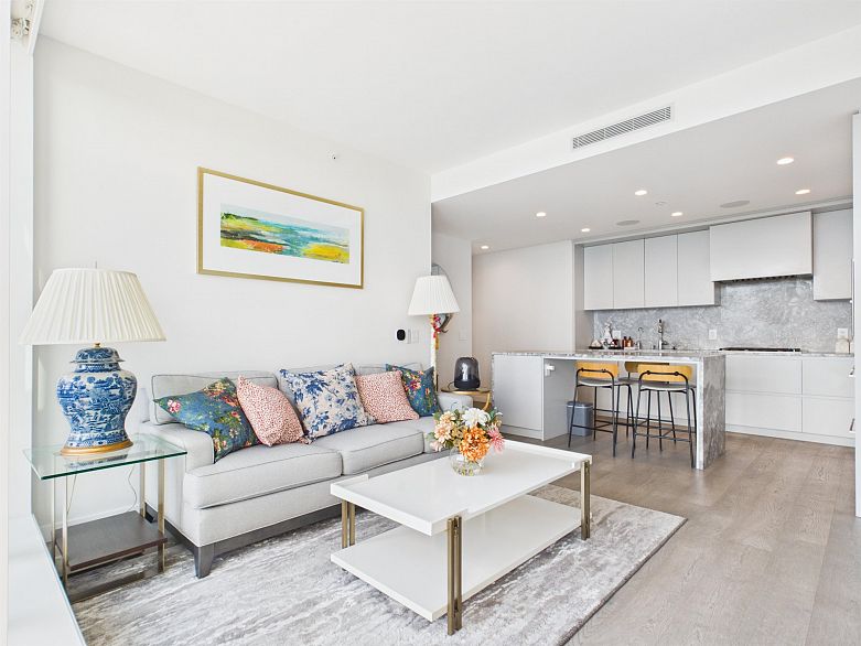1803 7418 Paulson Street