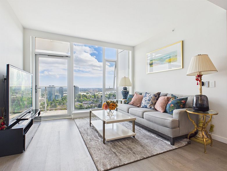 1803 7418 Paulson Street