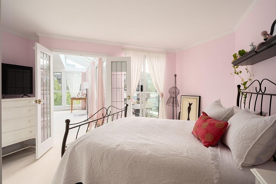 405 1502 Island Park Walk