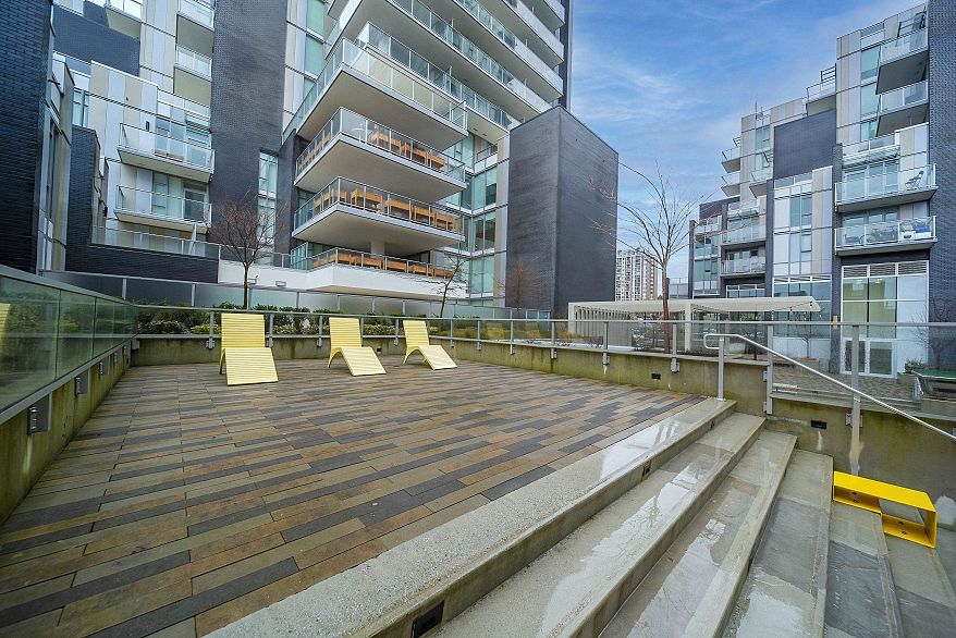 1803 7418 Paulson Street