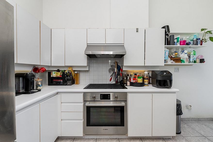 1403 3061 E Kent Avenue North