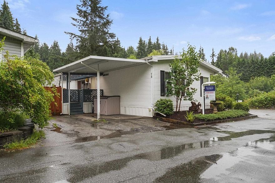 78 3295 Sunnyside Road