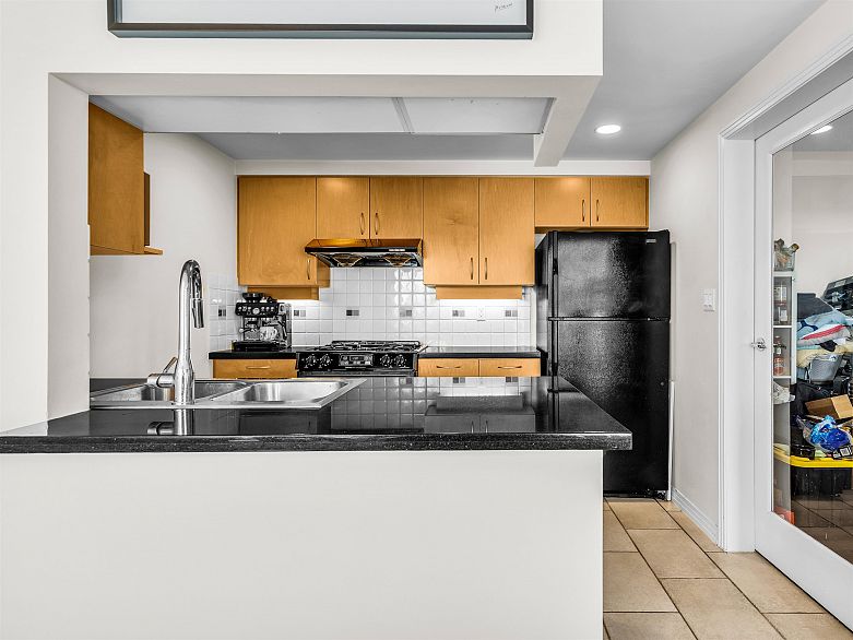 2807 1199 Marinaside Crescent
