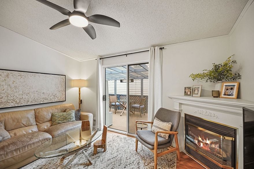 78 3295 Sunnyside Road
