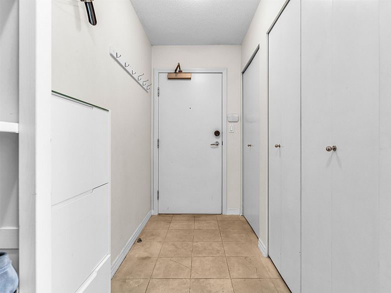 2807 1199 Marinaside Crescent