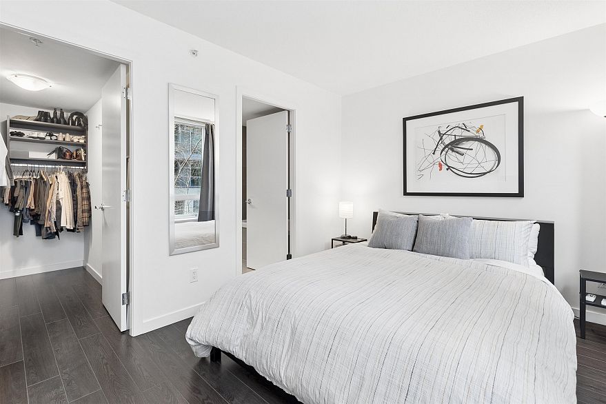 156 W 1st Avenue