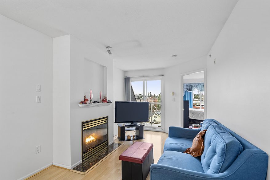 PH23 760 Kingsway