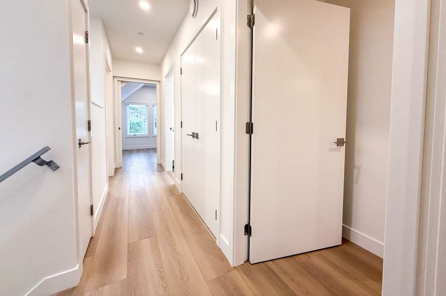 1955 W 1ST, Vancouver BC V6J 1G7