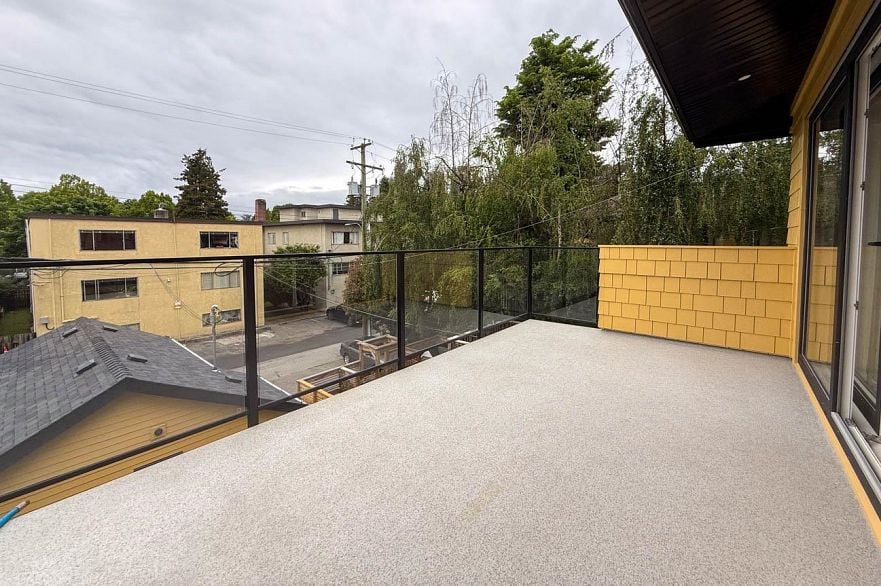 1955 W 1ST, Vancouver BC V6J 1G7