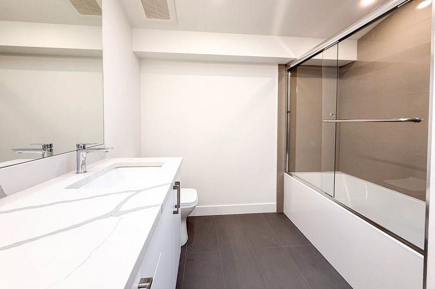 1955 W 1ST, Vancouver BC V6J 1G7